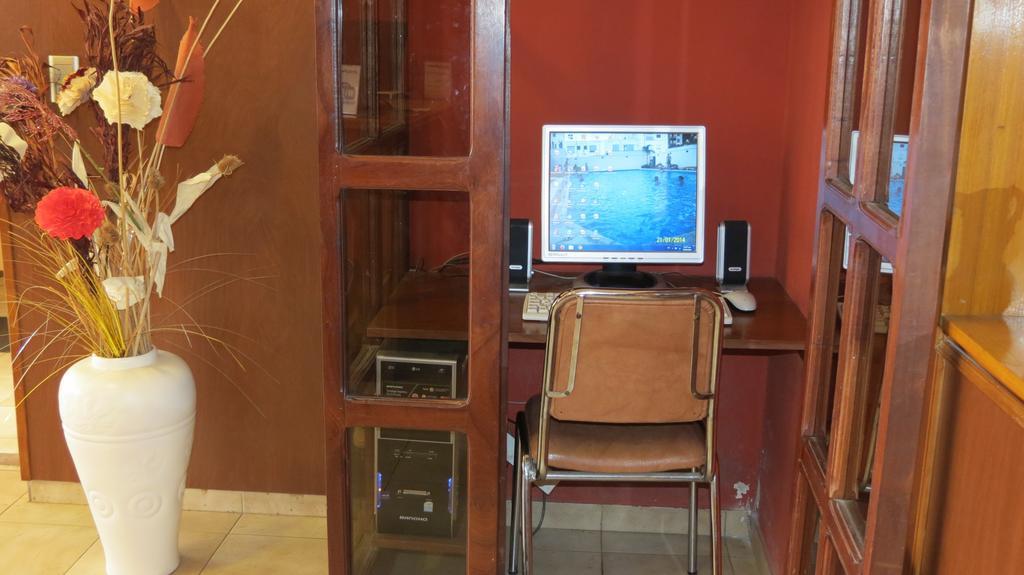 Hotel Arenales 维拉卡洛斯帕兹 外观 照片