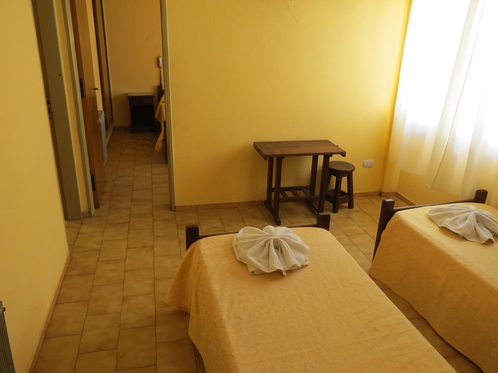 Hotel Arenales 维拉卡洛斯帕兹 客房 照片